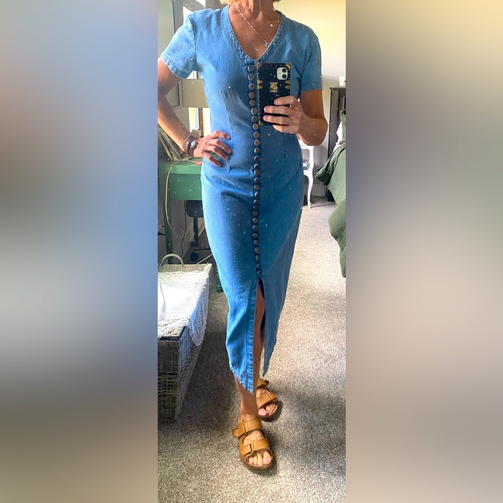 Vintage Blue Denim Button Down MIDI Dress 7/8 Vintage!